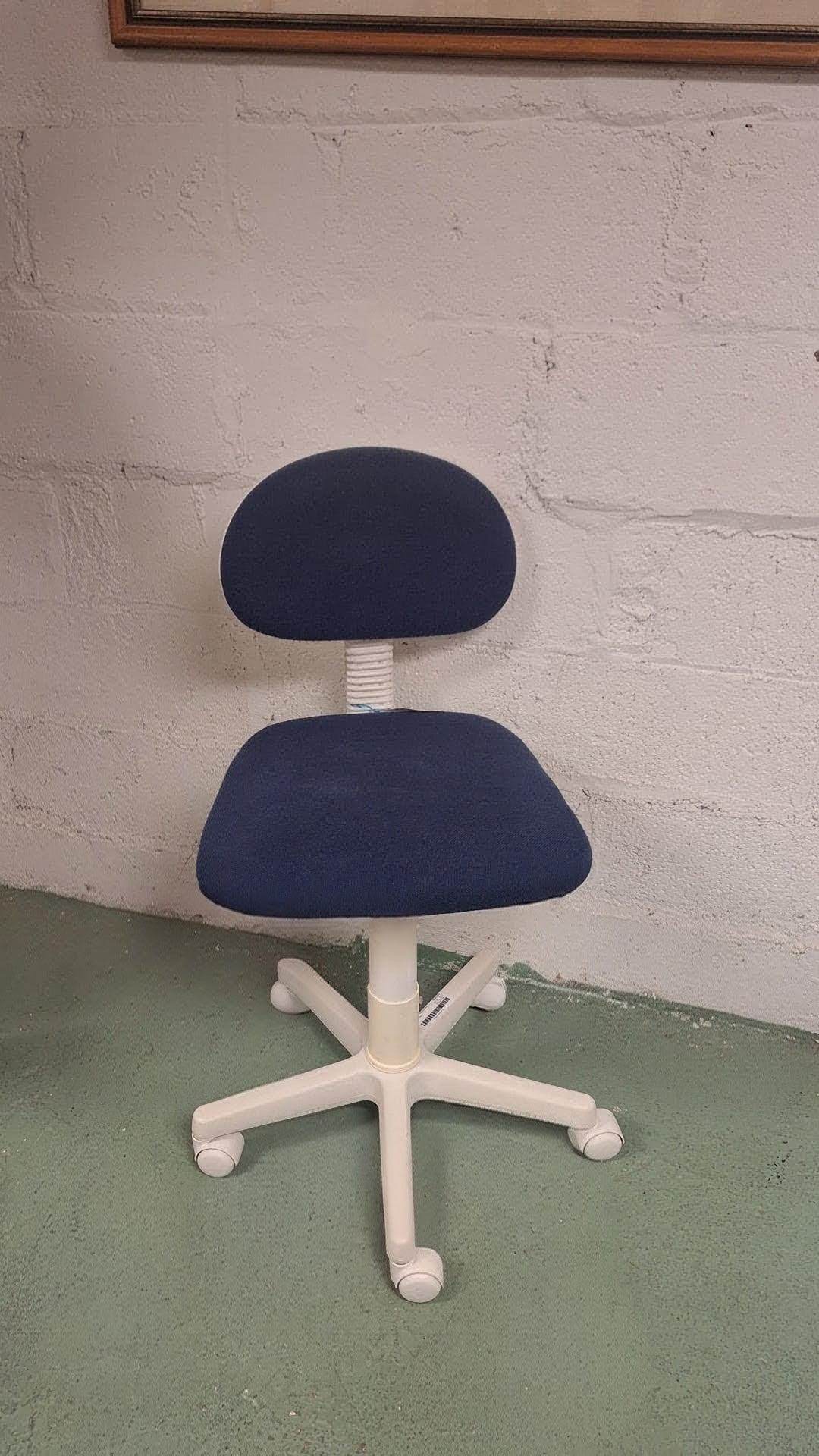 Childrens Adjustable Desk Chair