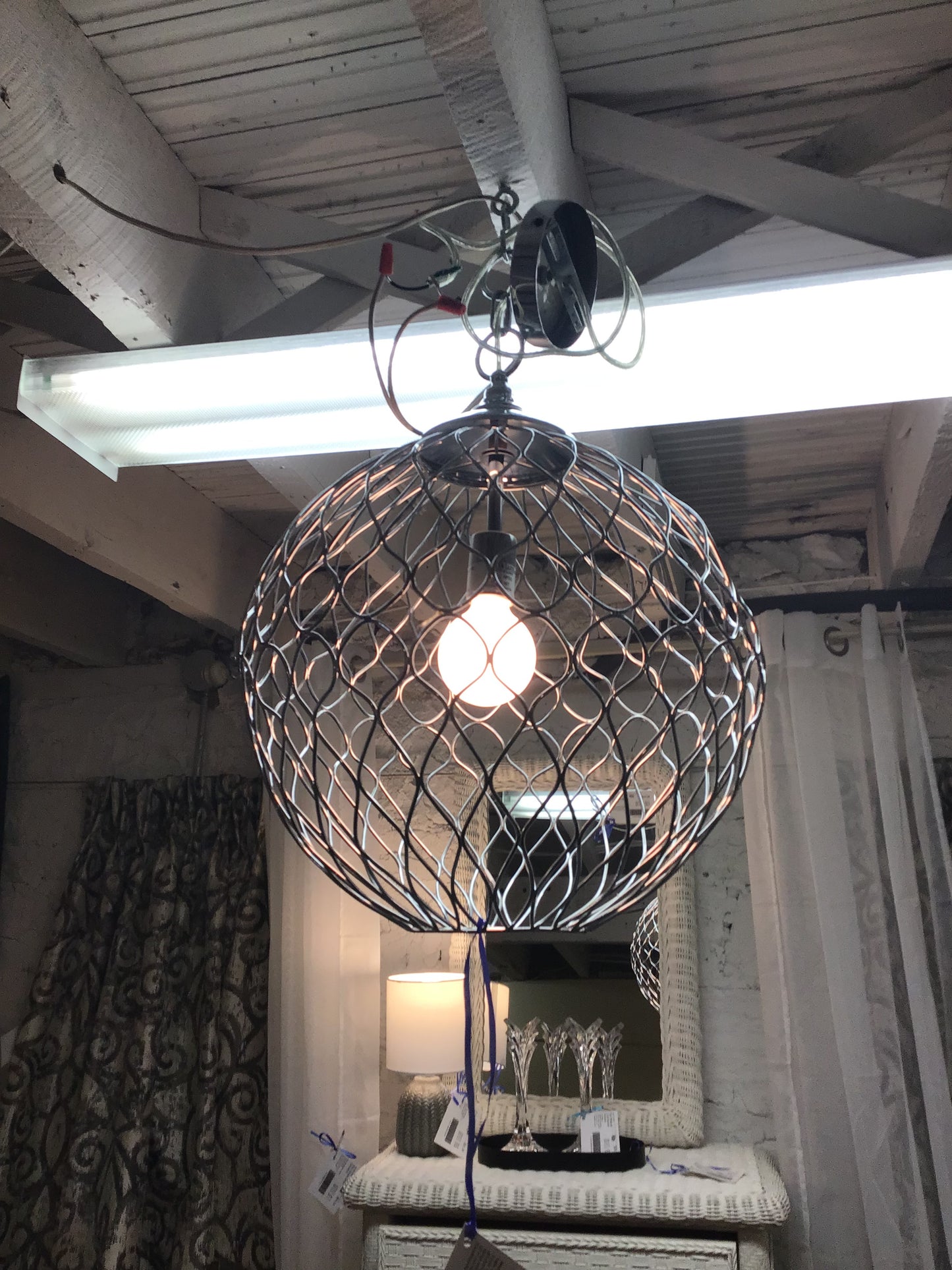 Modern Metal Hanging Light