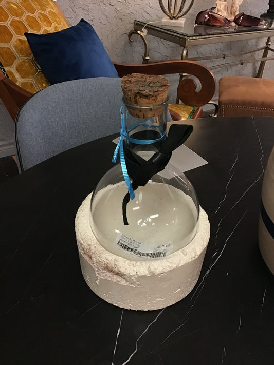 Studio50 Round Glass Pitcher w Concrete Stand