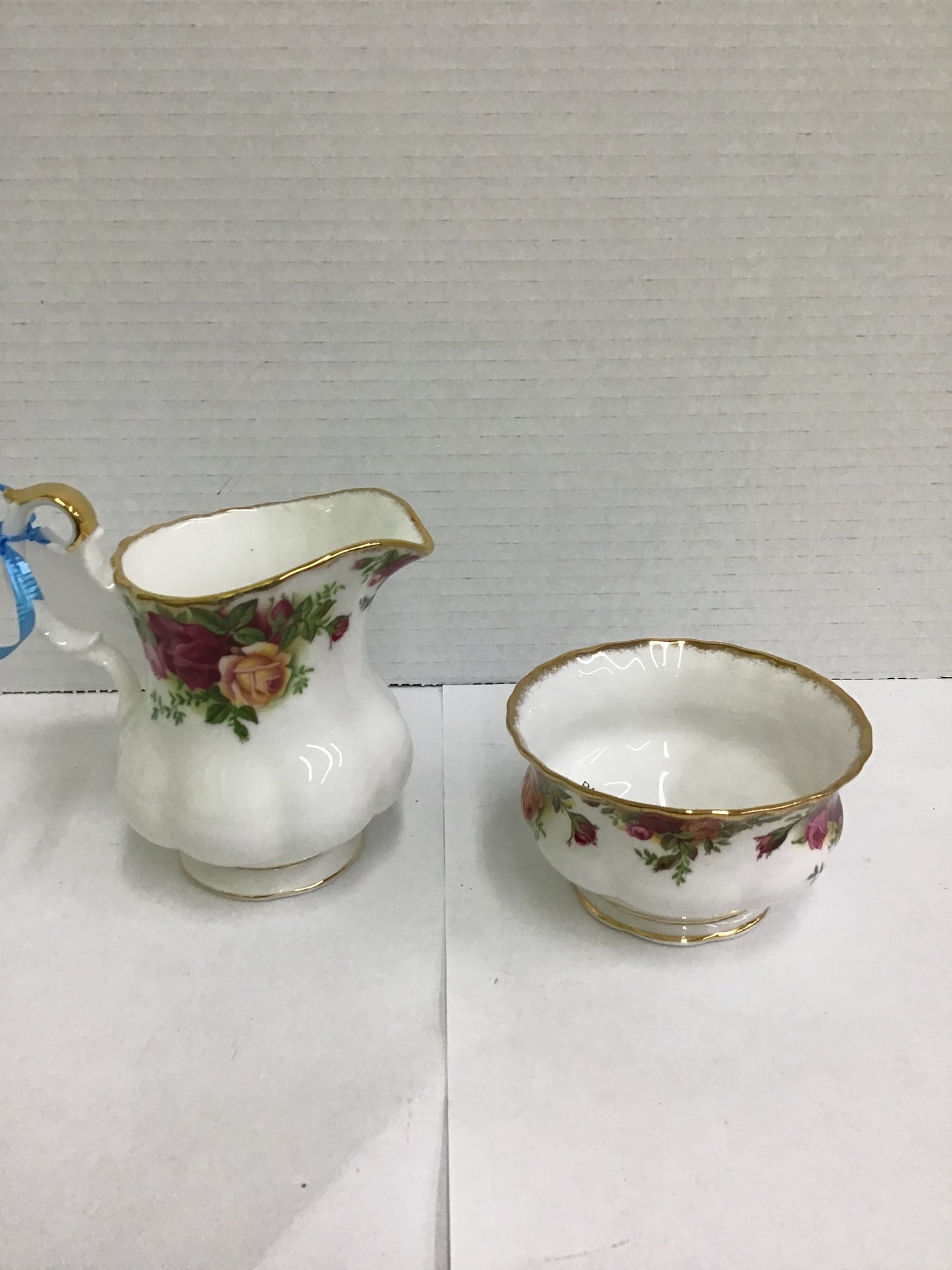 RA Old Country Roses Cream & Sugar Set