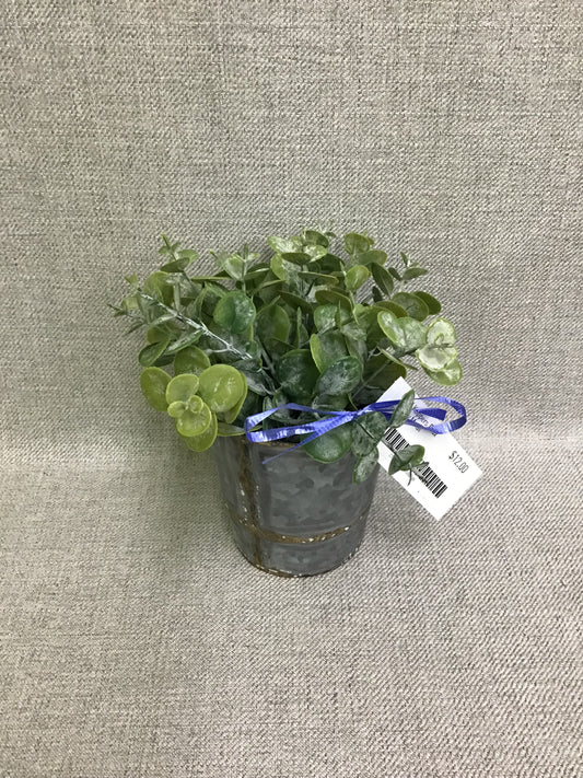 New! Koppers Faux Plant w Metal Planter