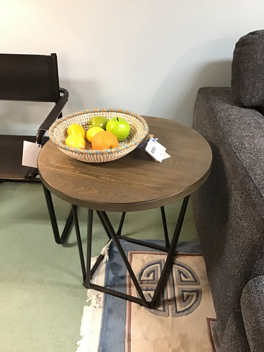 'Neimhurst' Modern Round Side Table