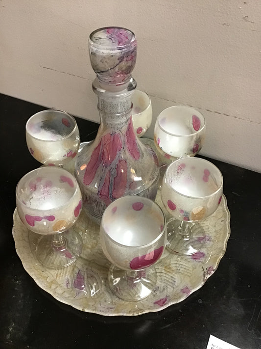 Beautiful Glass Drinking Set (7pcs)