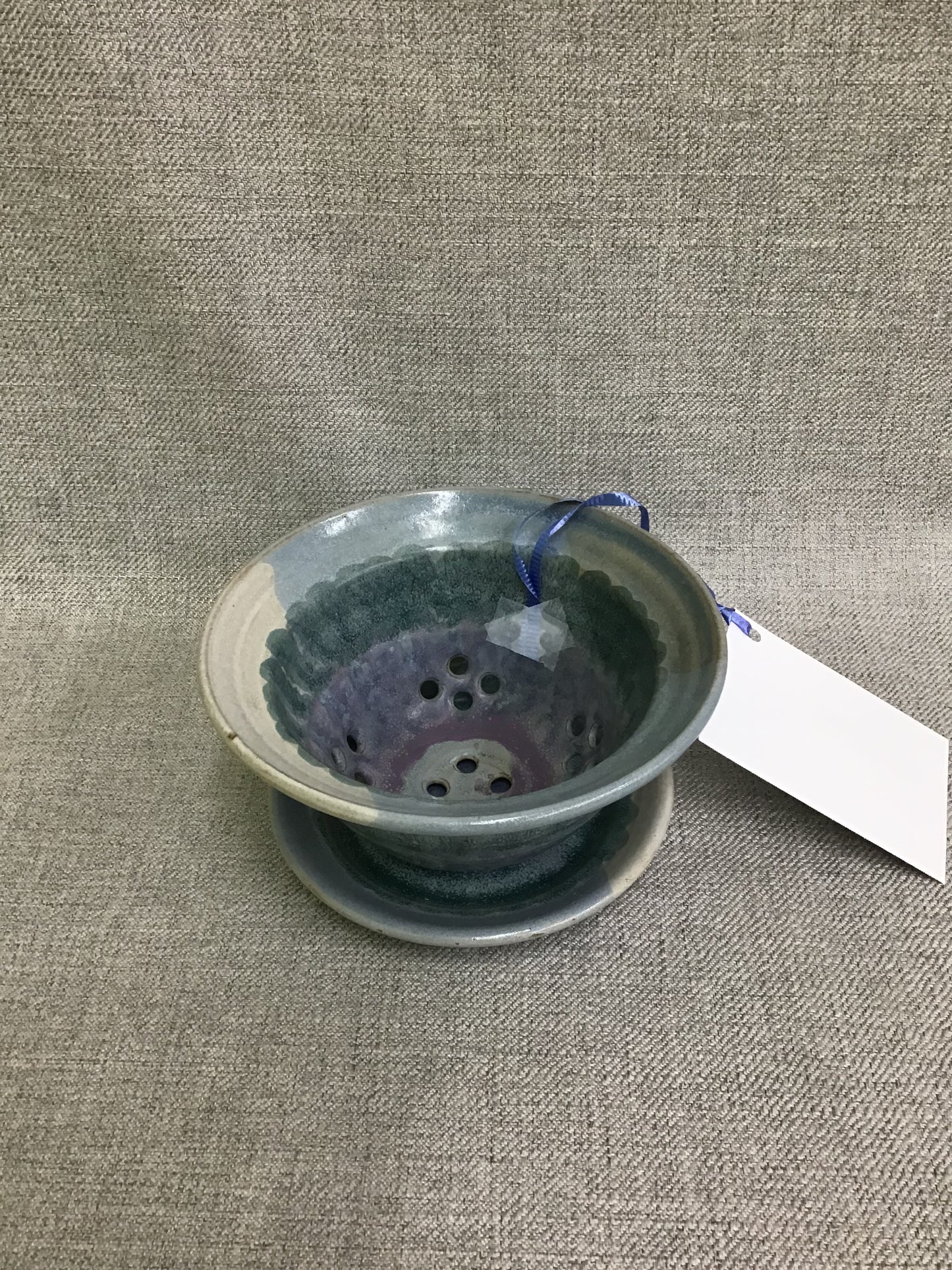 Pottery Berry Bowl w Underplate