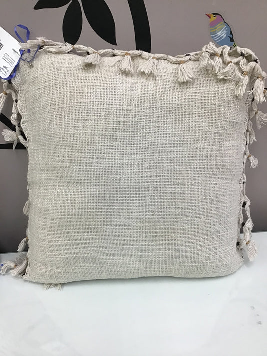 Throw Pillow w Fringe