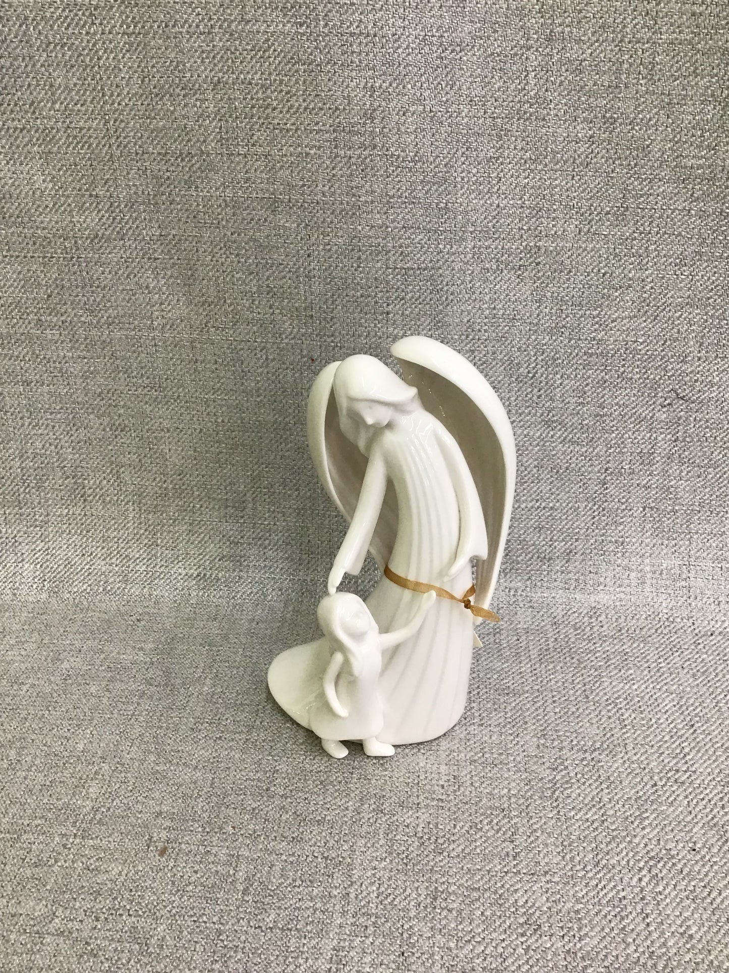 Gund Figurine- 'When Hearts Listen Angels Sing'