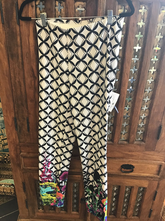 Joseph Ribkoff Casual, Colourful Pants.