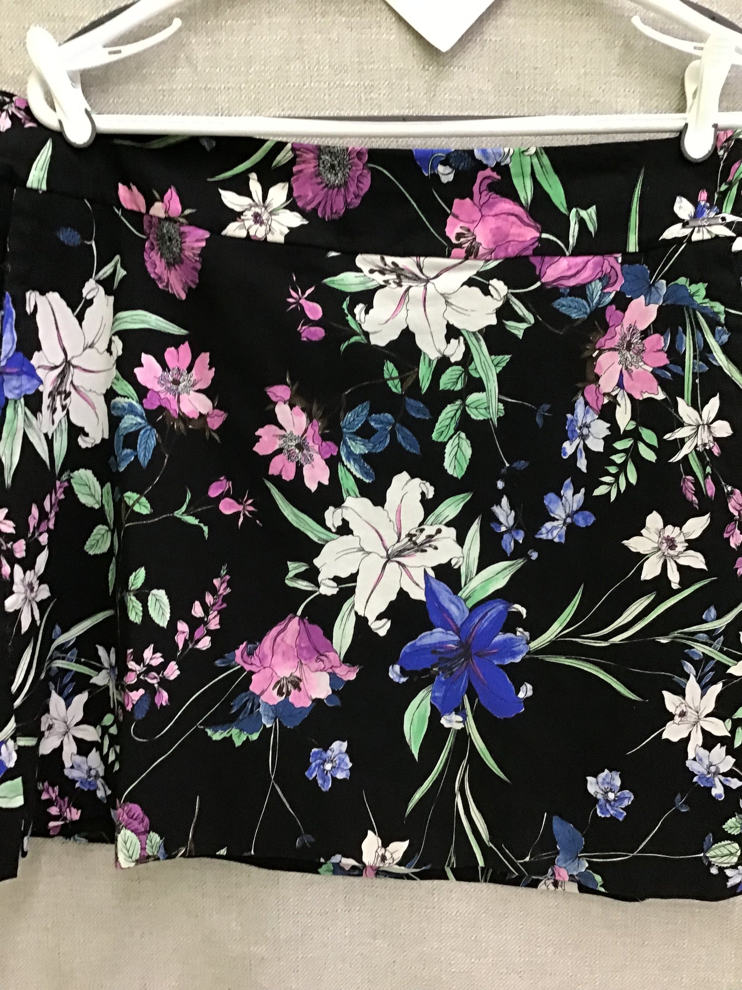 S.C. & CO Floral Golf skort