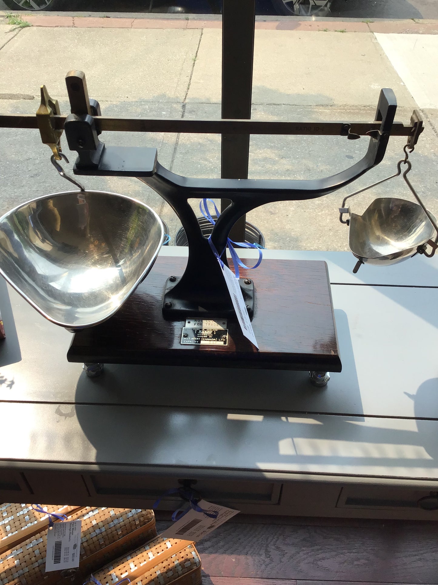 Vintage Avery Scale