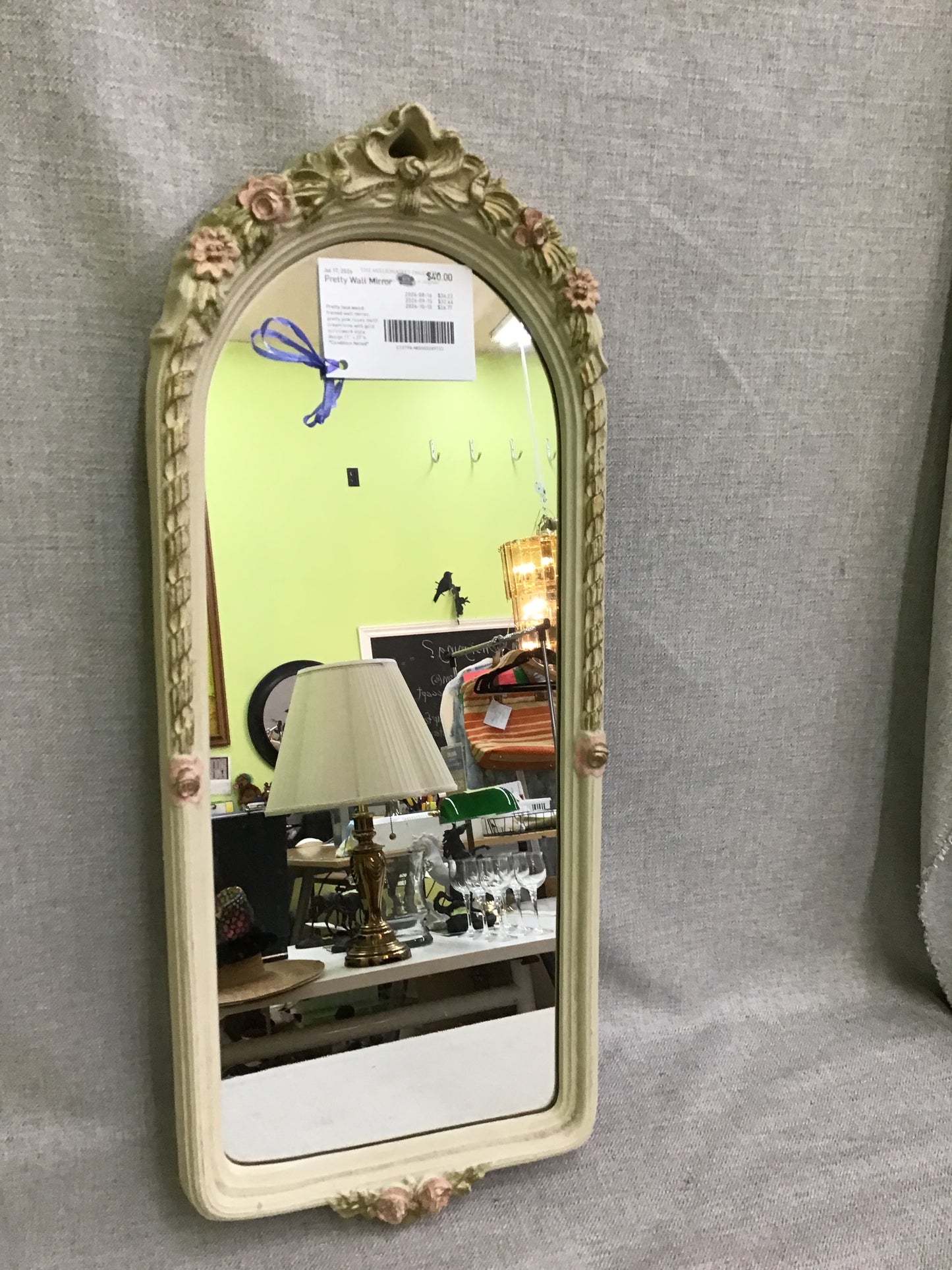 Pretty Wall Mirror