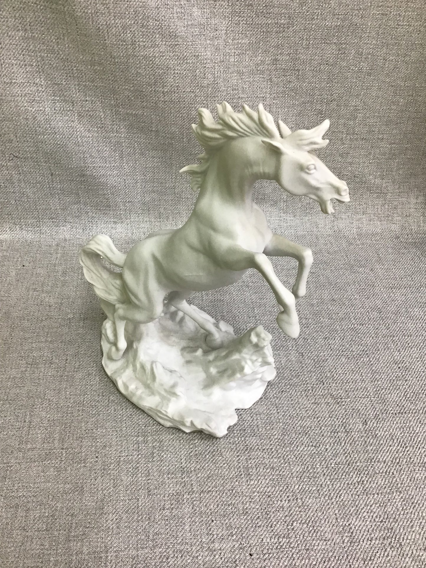 Pair Franklin Mint 'Battling Stallions' by Edward D Hart