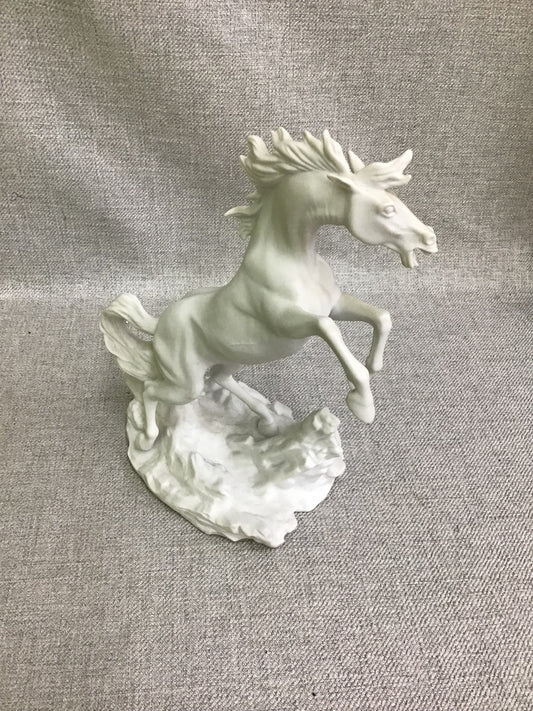 Pair Franklin Mint 'Battling Stallions' by Edward D Hart