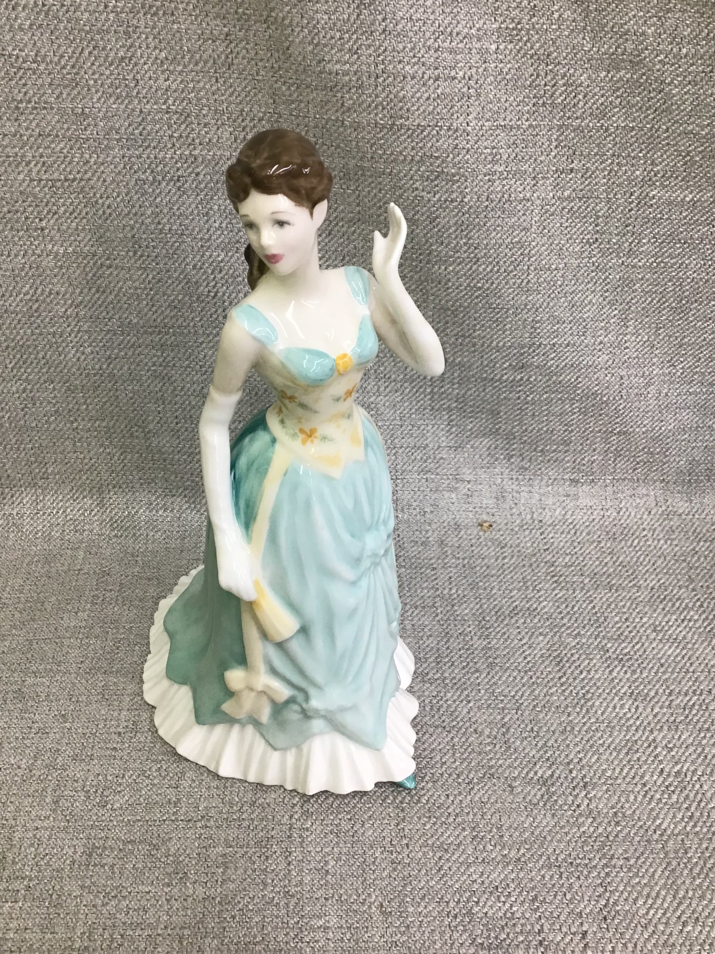 Royal Doulton Figurine 'Gillian'