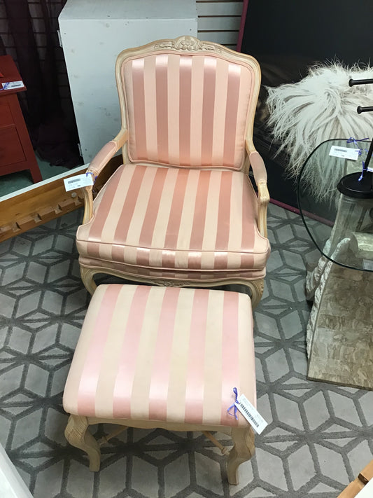 Hammary Armchair & Ottoman