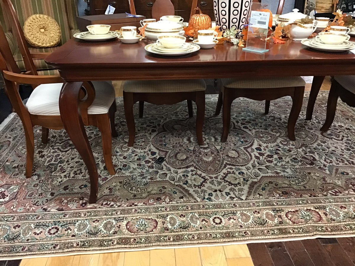 Fringed Floral Patterned Rug