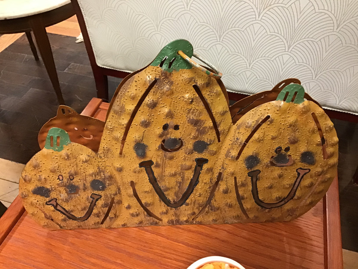 Metal Tealight Candle Holder- 3 Jack-O-Lanterns