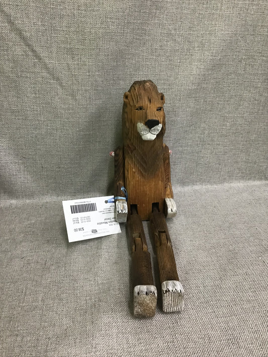 Wooden Movable Lion Decor