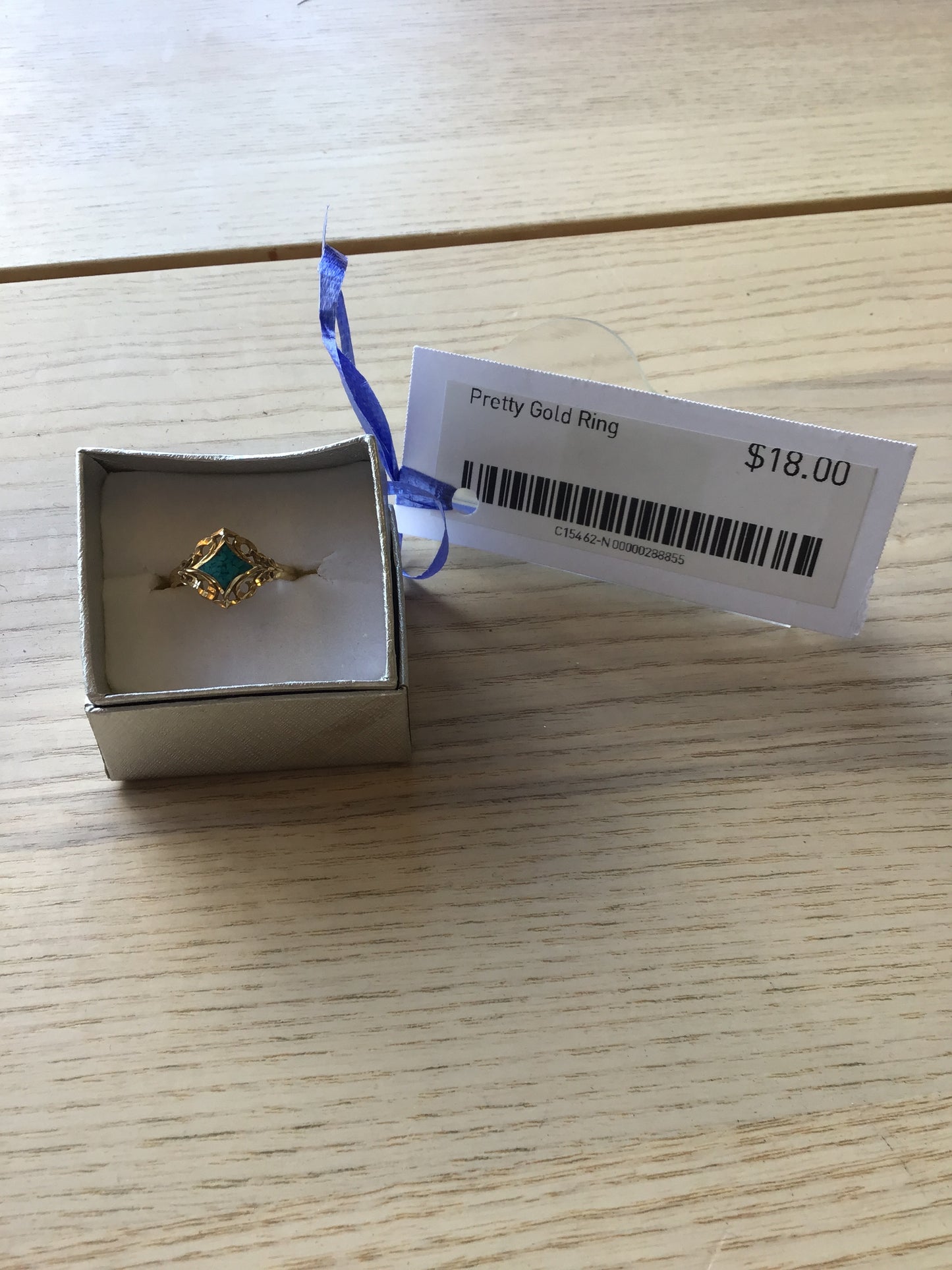 Pretty Gold Ring