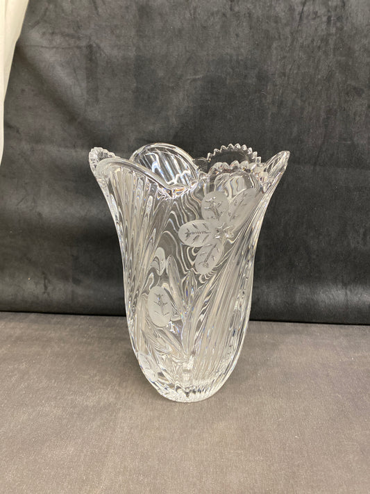 Frosted Crystal Vase - Floral