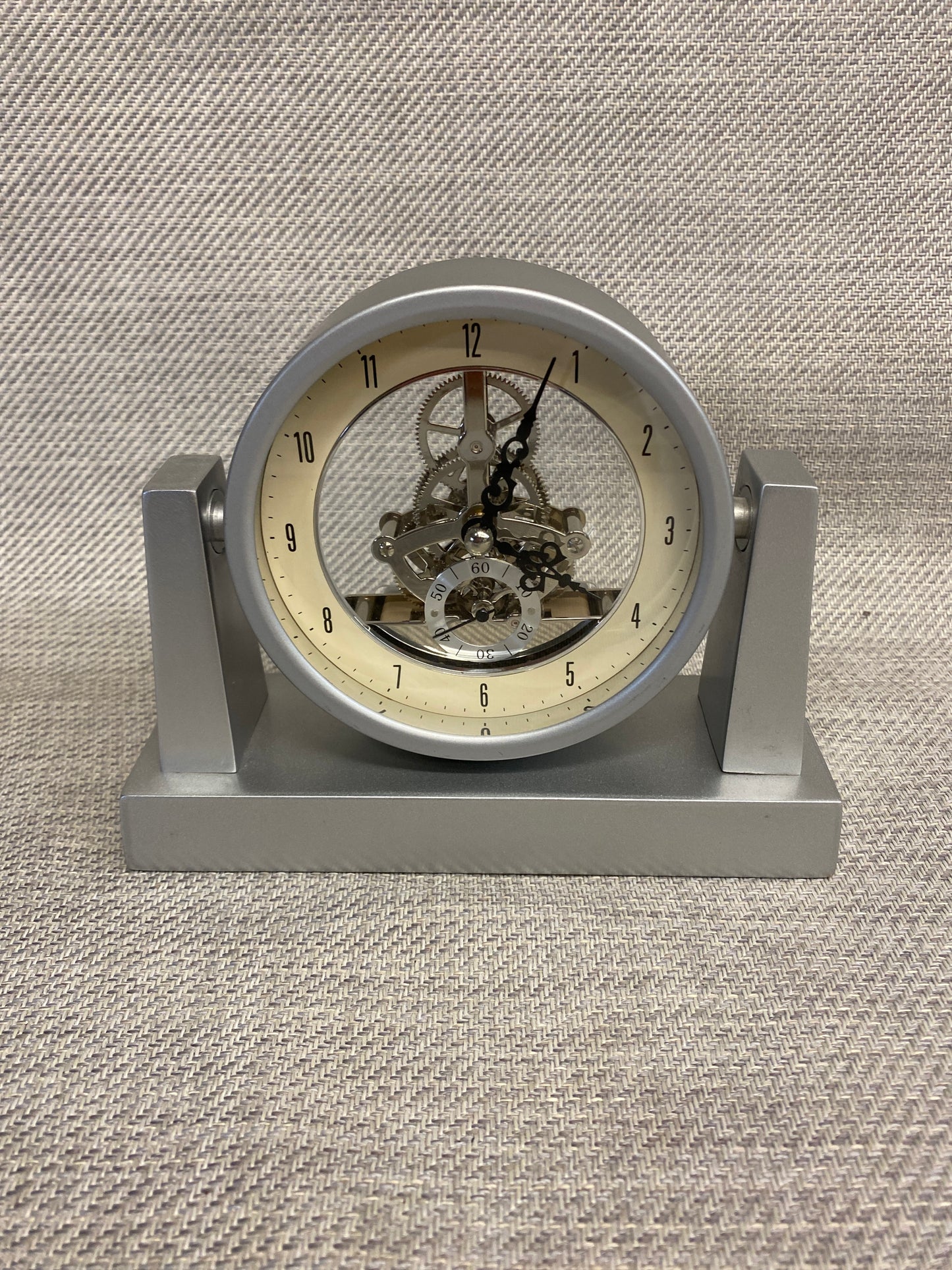 Canfloyd Desk Clock - Search Light