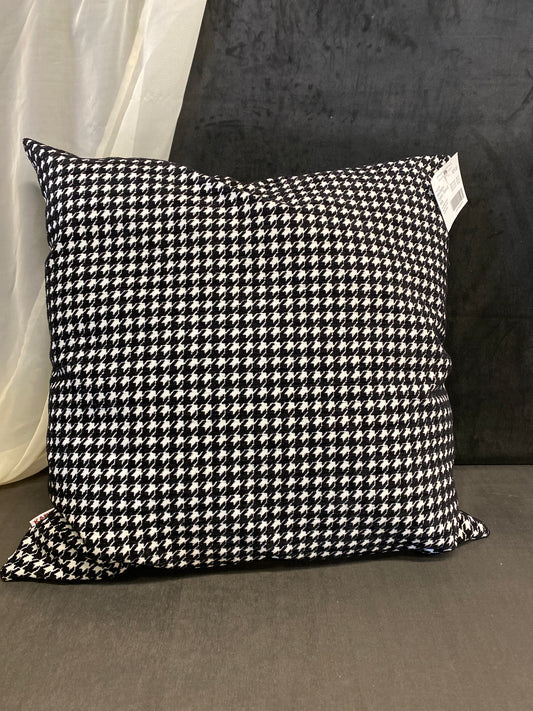 Kare Designs Cushion - Black & White