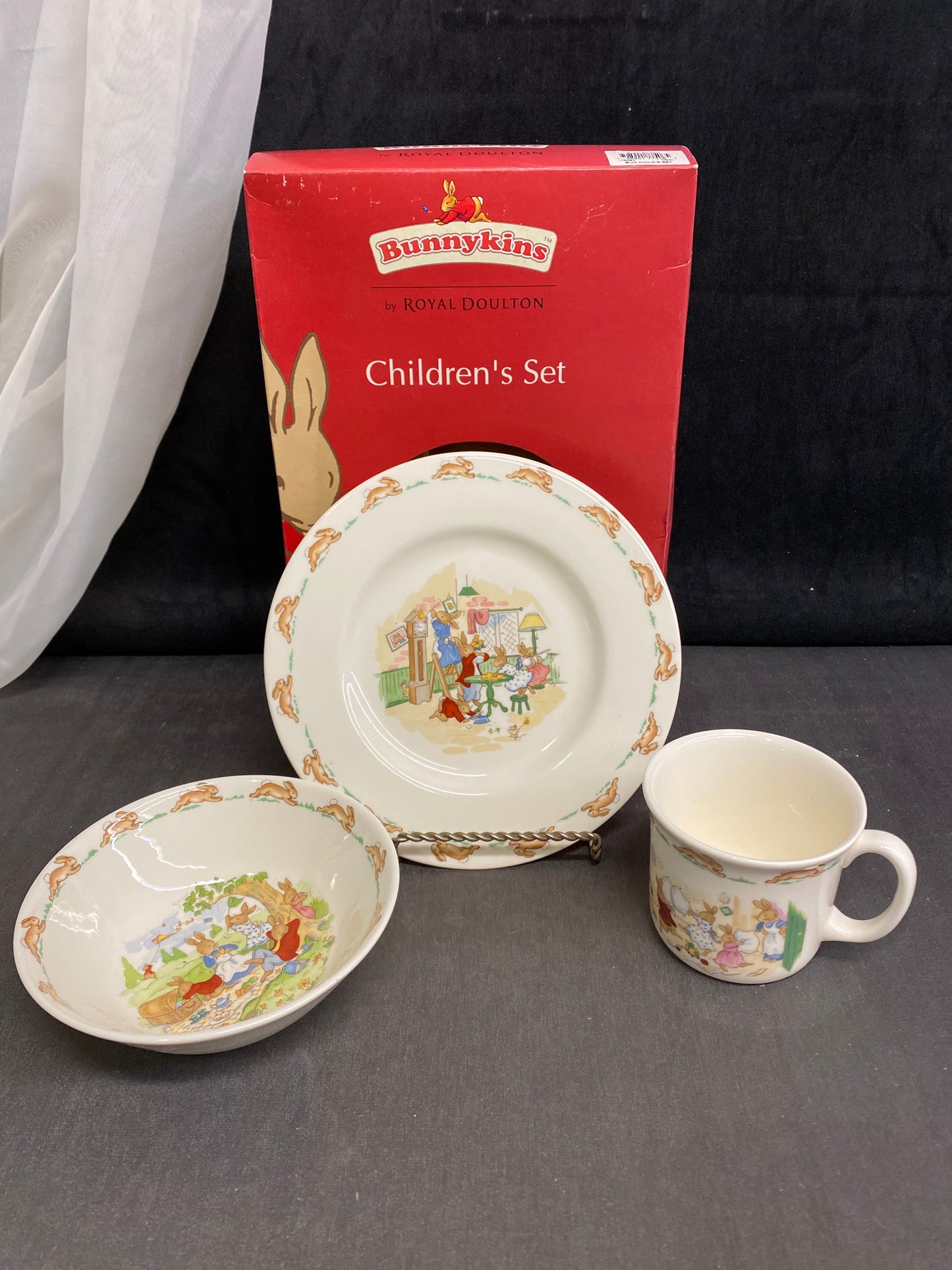 NEW! 3PC Bunnykins Plate Bowl & Mug