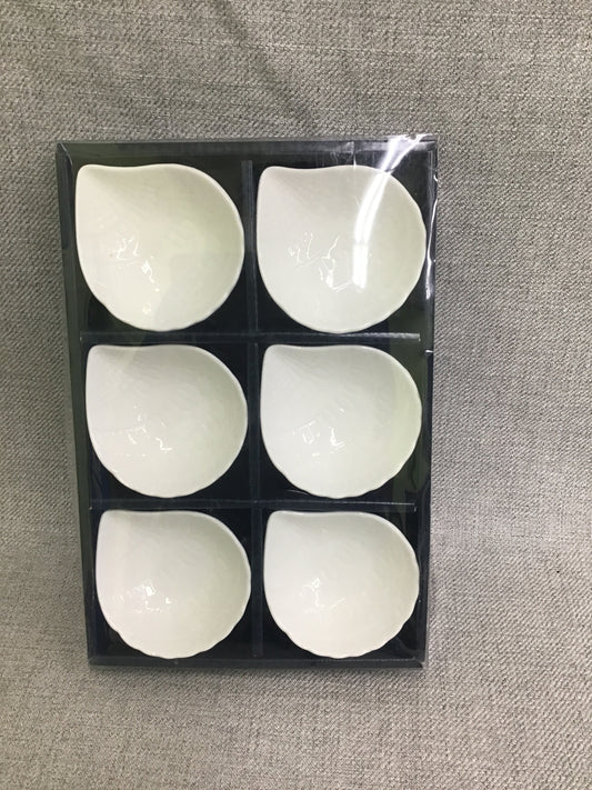 Seashell Bowls (6)