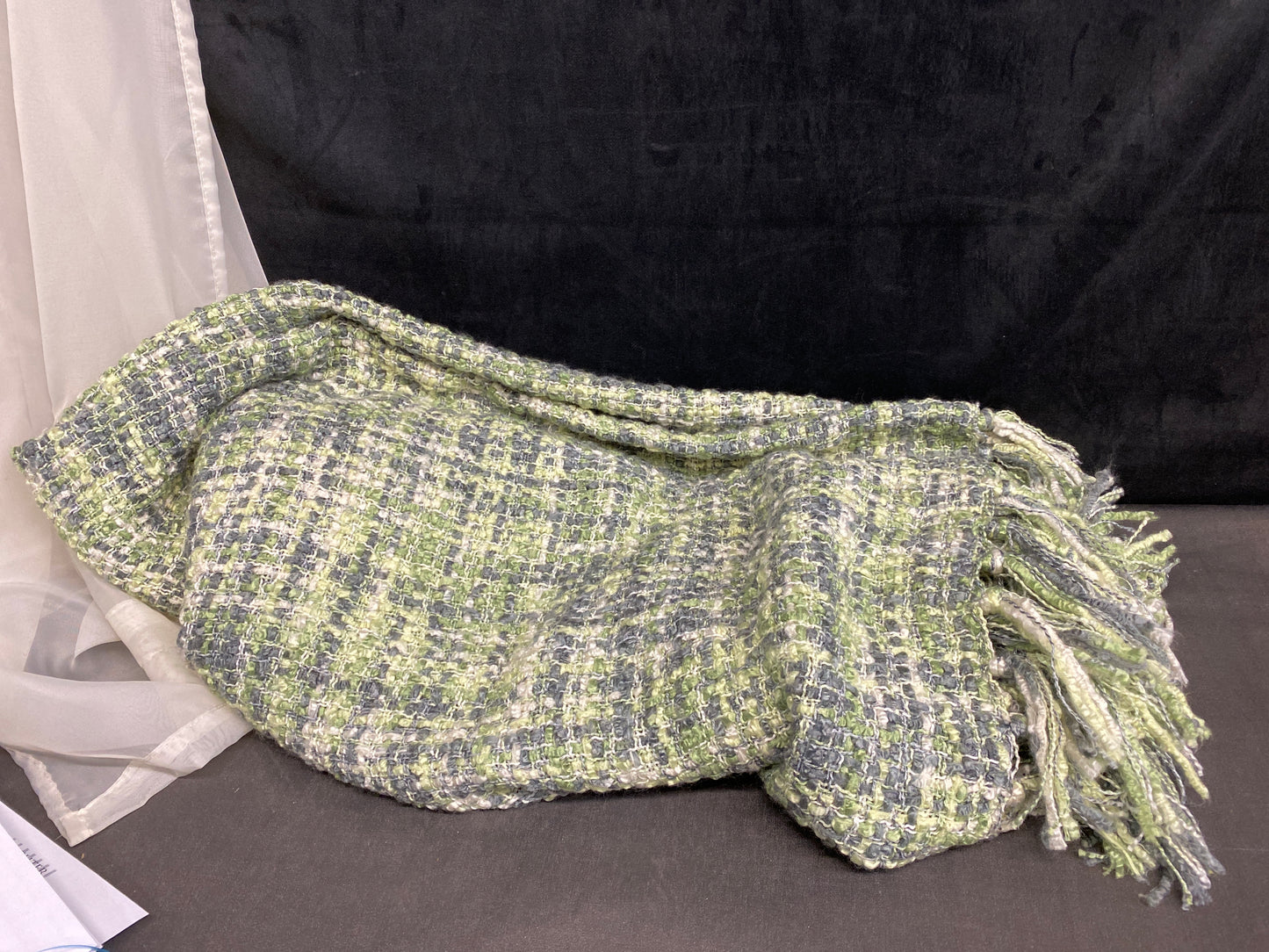 Bella Lux  Woven Throw