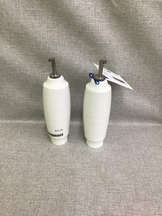 New! Pair Oil & Vinegar Bottles