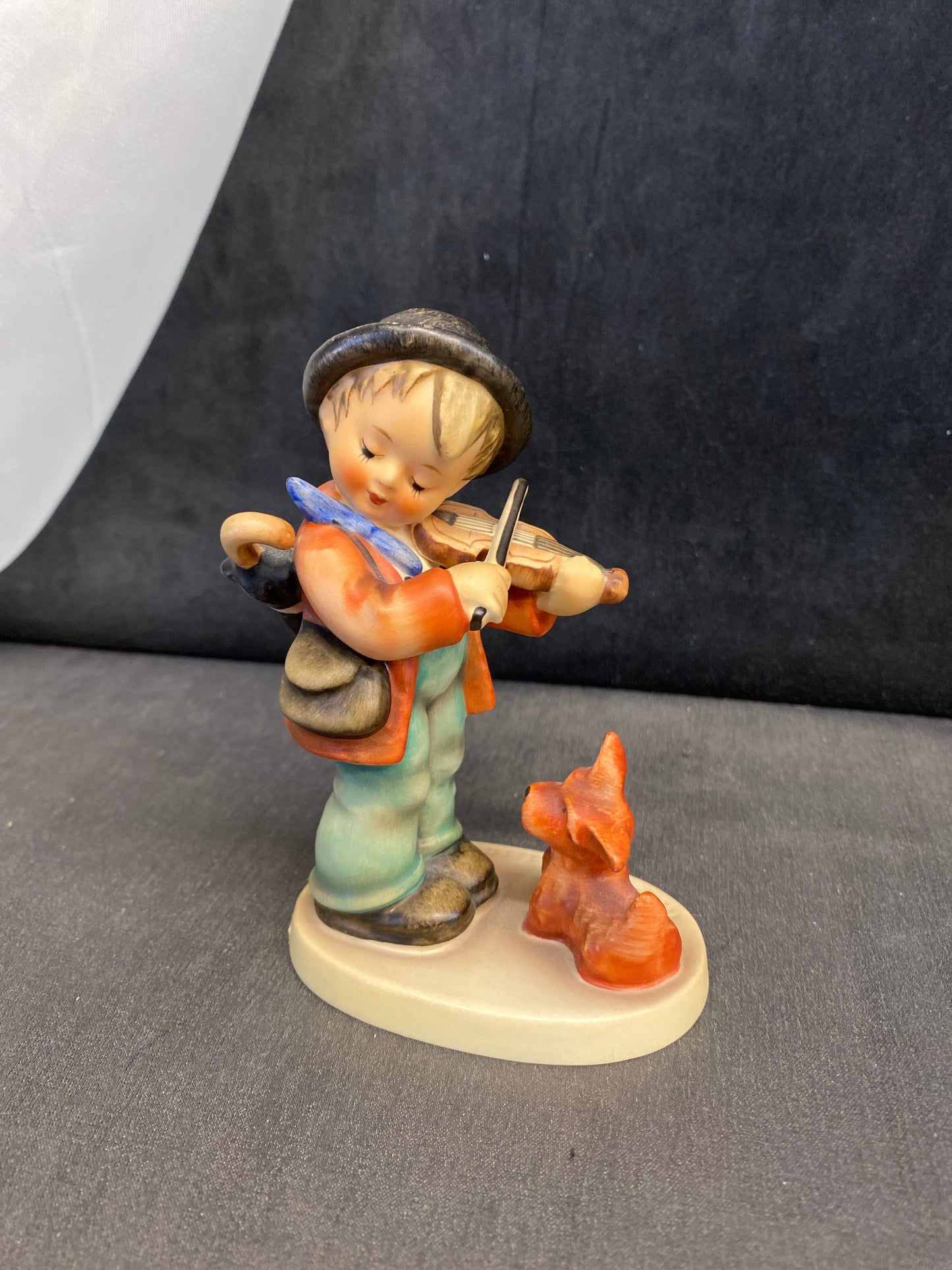 Hummel Figurine - Puppy Love