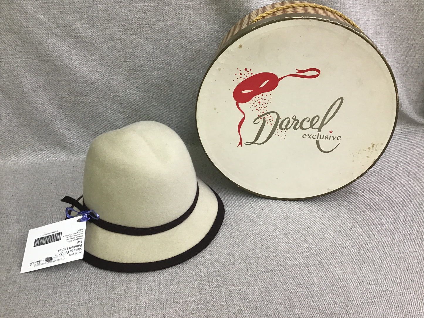 Vintage Felt Anita Pineault Ladies Hat