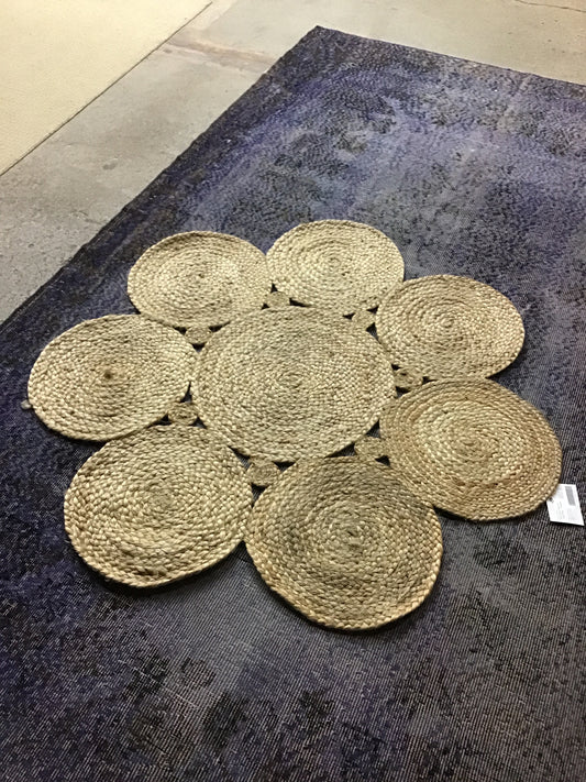 NuLoom Round Jute Rug - Flower