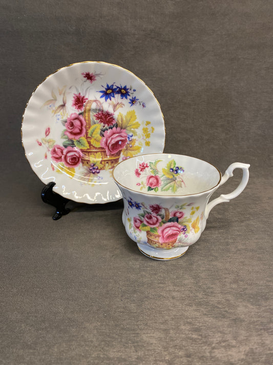 Royal Albert Teacup & Saucer - Flower Basket