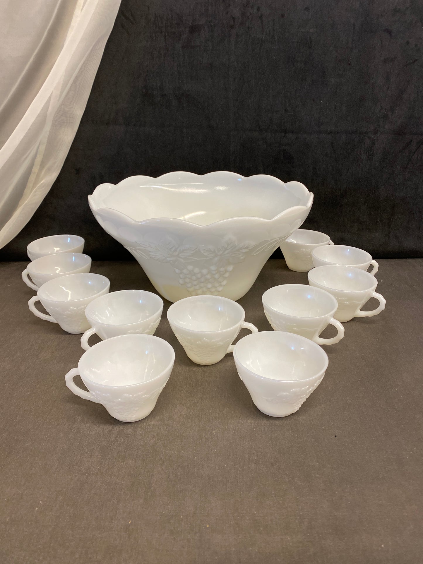 12PC Anchor Hocking Punch Set