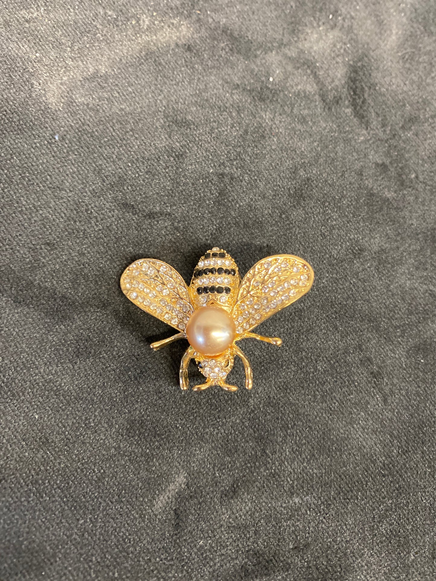 Brooch - Rhinestone Bee