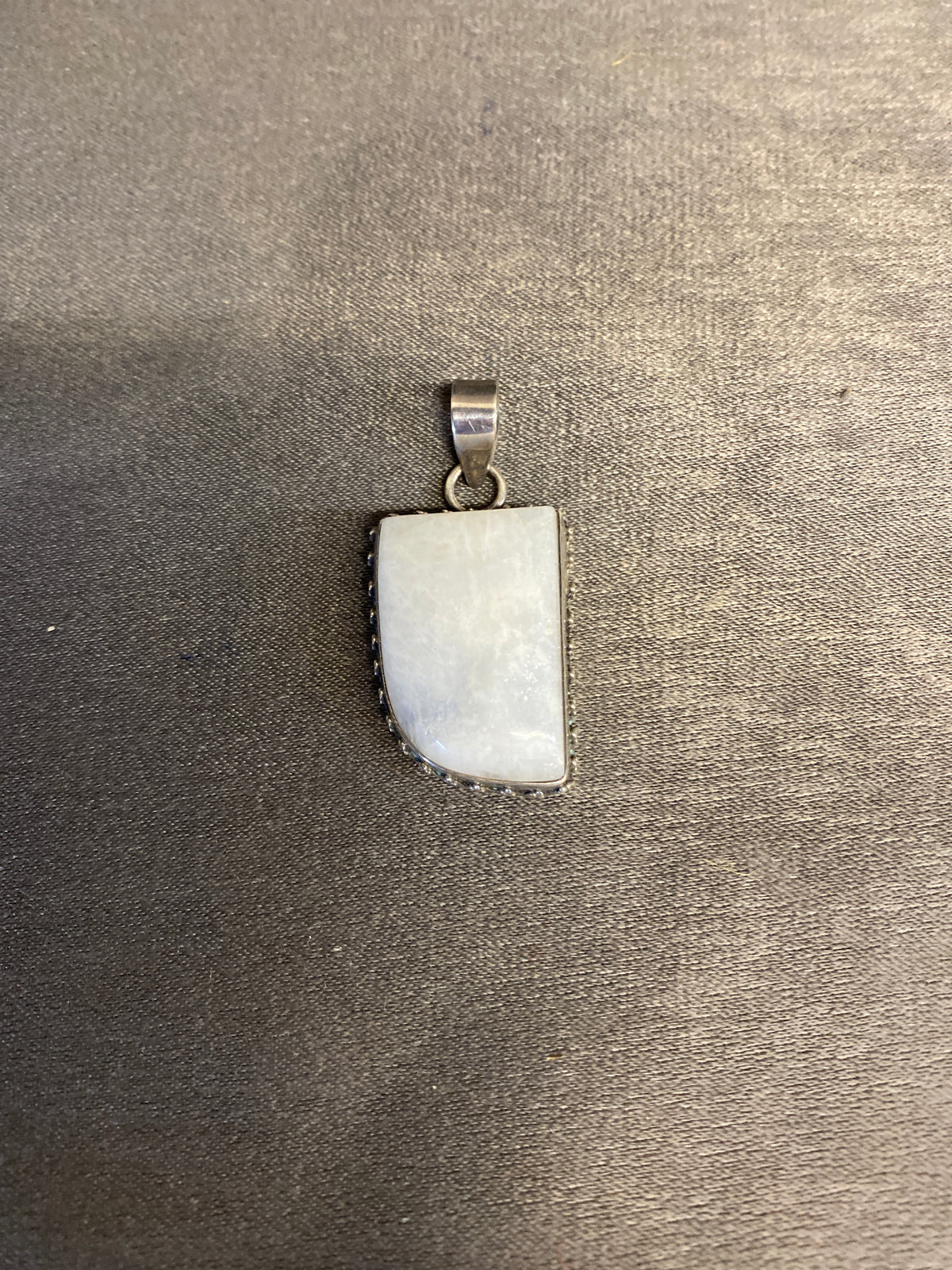 925 Silver Pendant - White Iridescent Shell