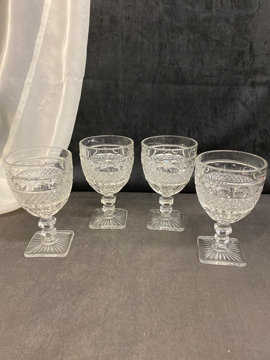 Set 4 Glass Goblets