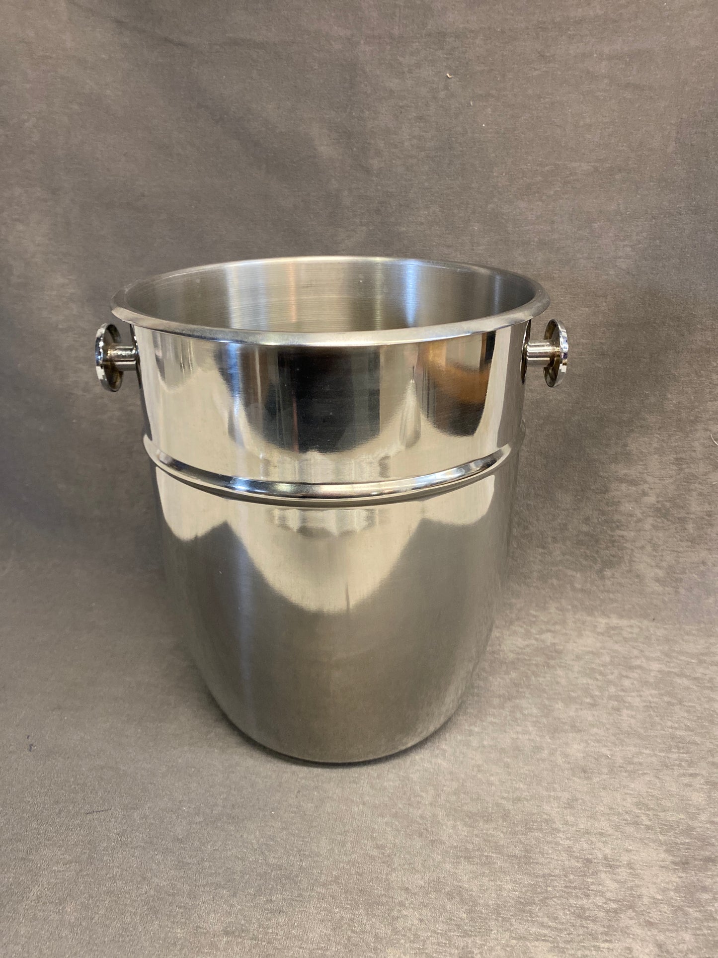 Metal Cahmpagne Bucket