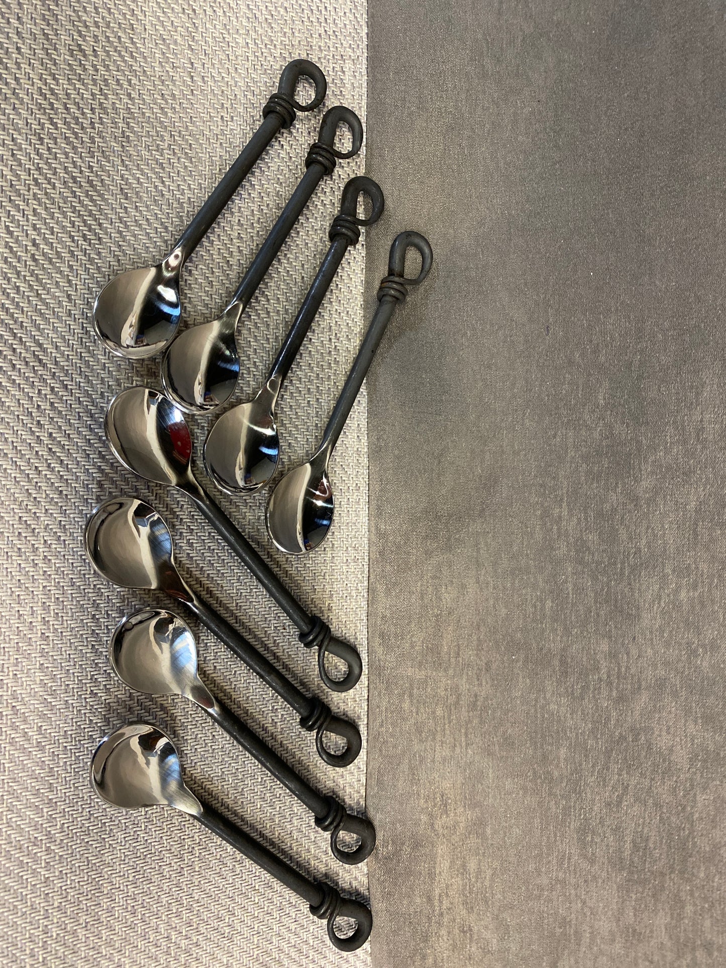 SET 8 Twist N Shout Mini Spoons