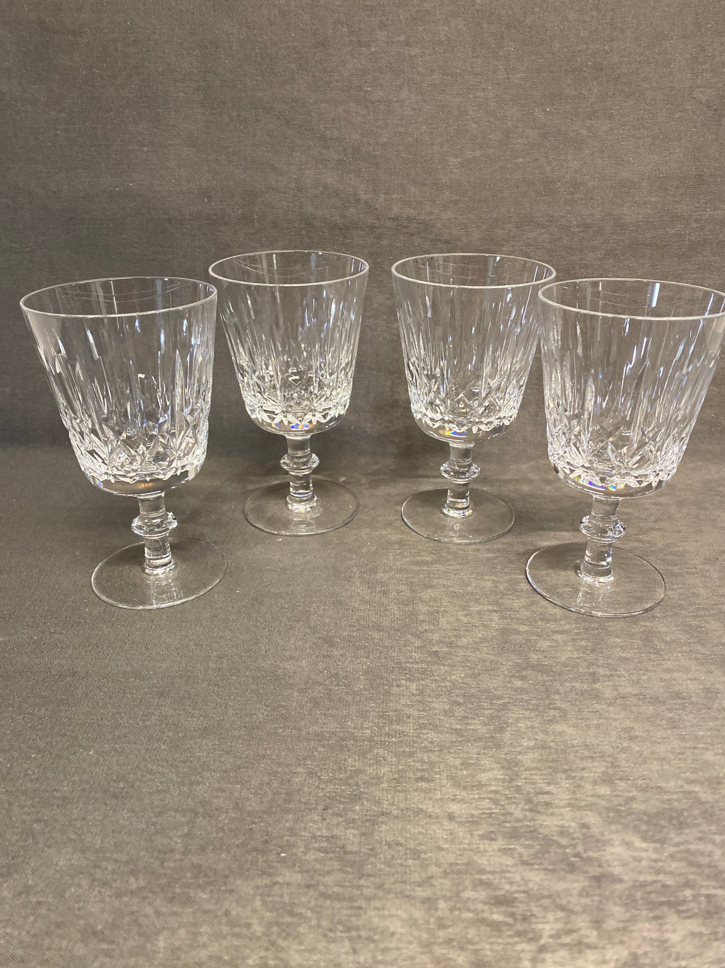 Set 4 Olive & Cross White Wine Glasses