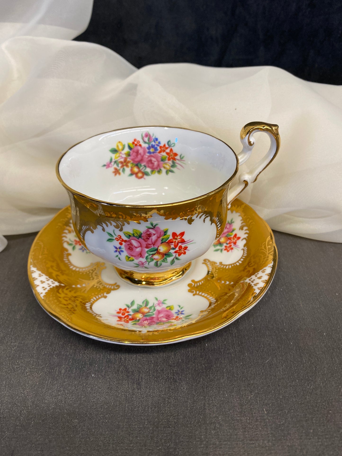 Paragon Tea Cup & Saucer - Gold