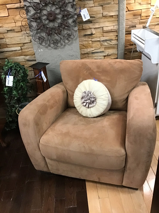 Softaly Limited Suede Armchair