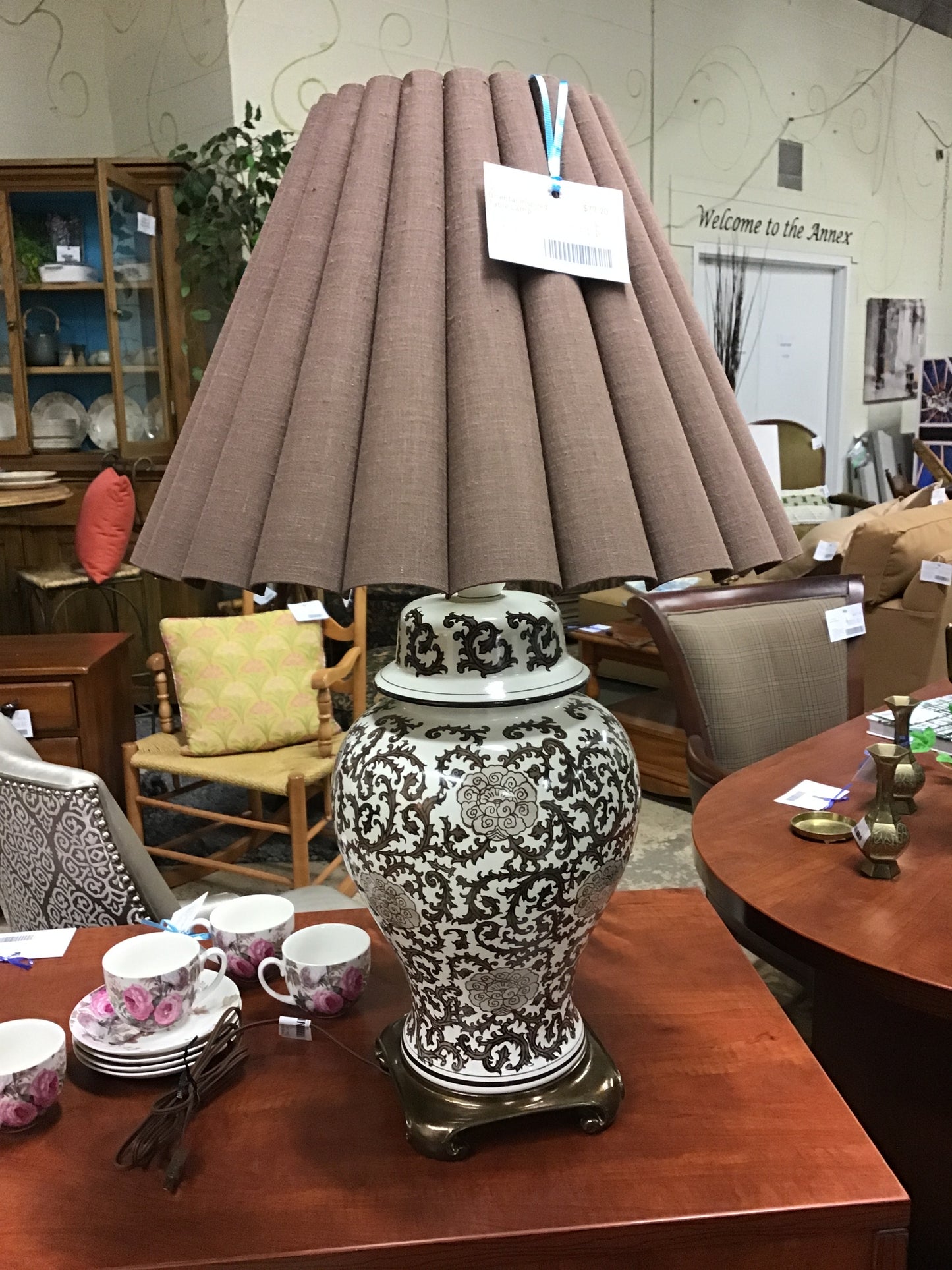 Oriental Inspired Table Lamp