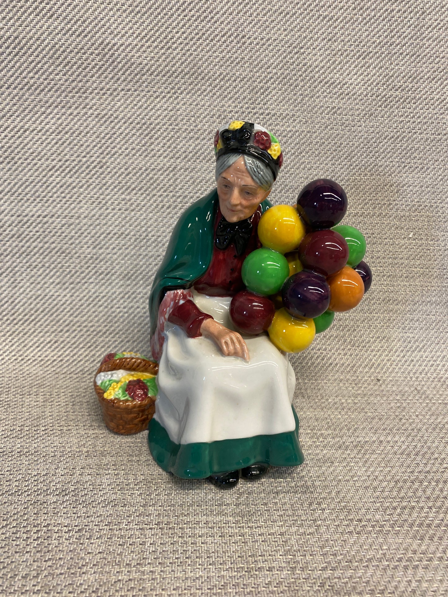 Royal Doulton Figurine - Balloon Seller