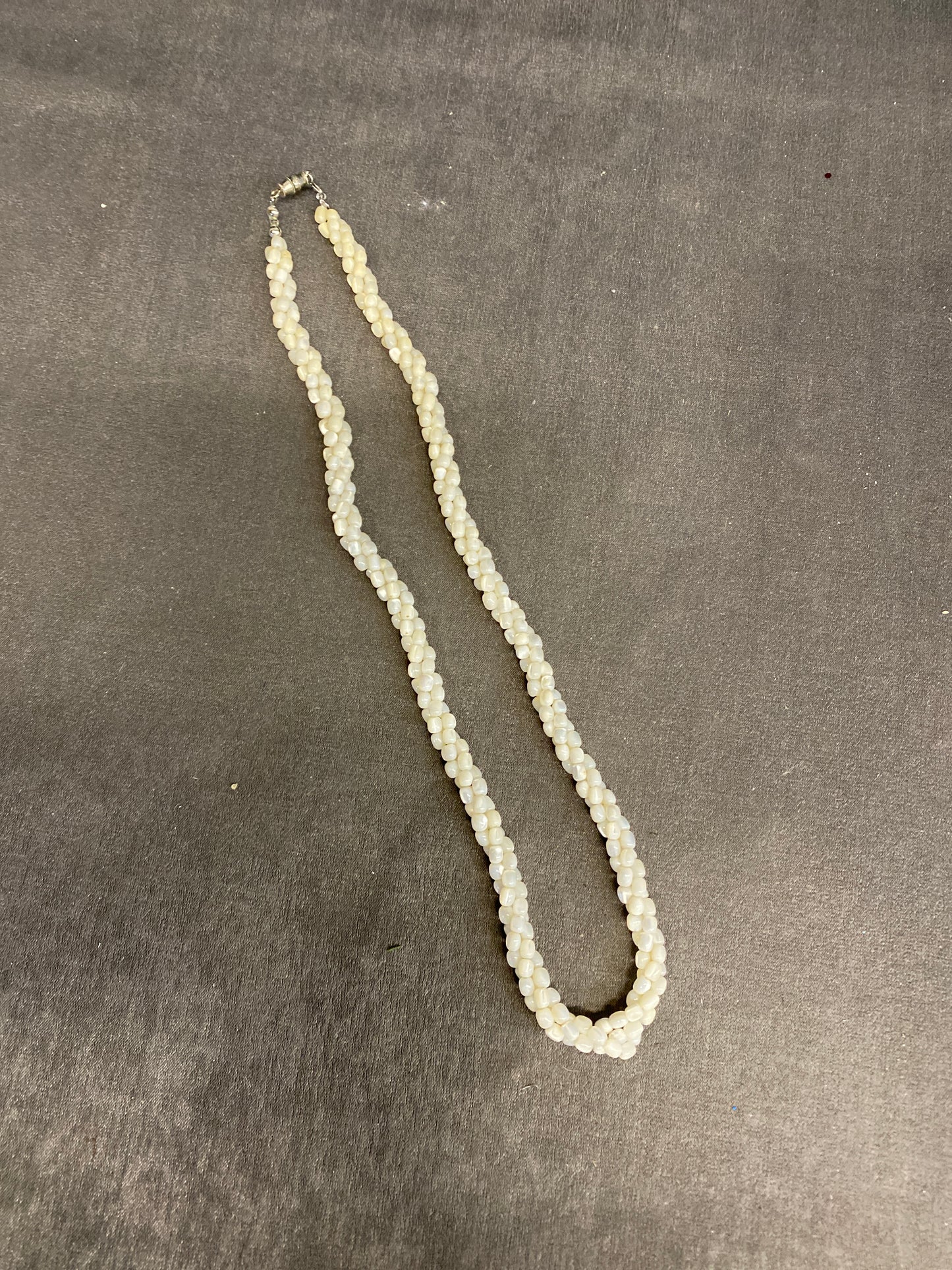 3 Strand Bead Necklace - Pearlized