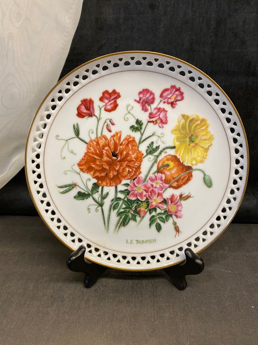 Bing & Grondahl Decor Plate - August