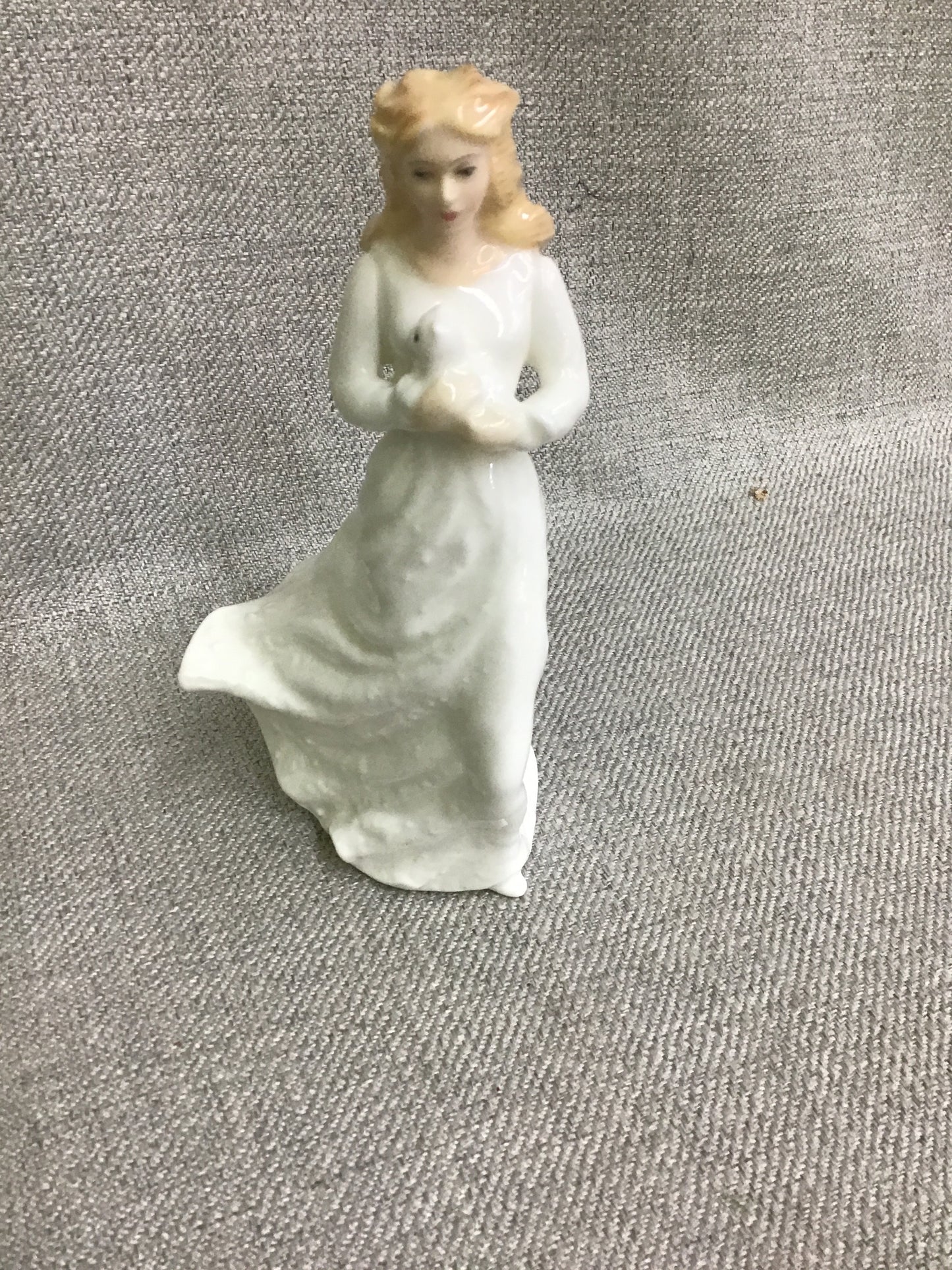 Royal Doulton Figurine 'Loving You'
