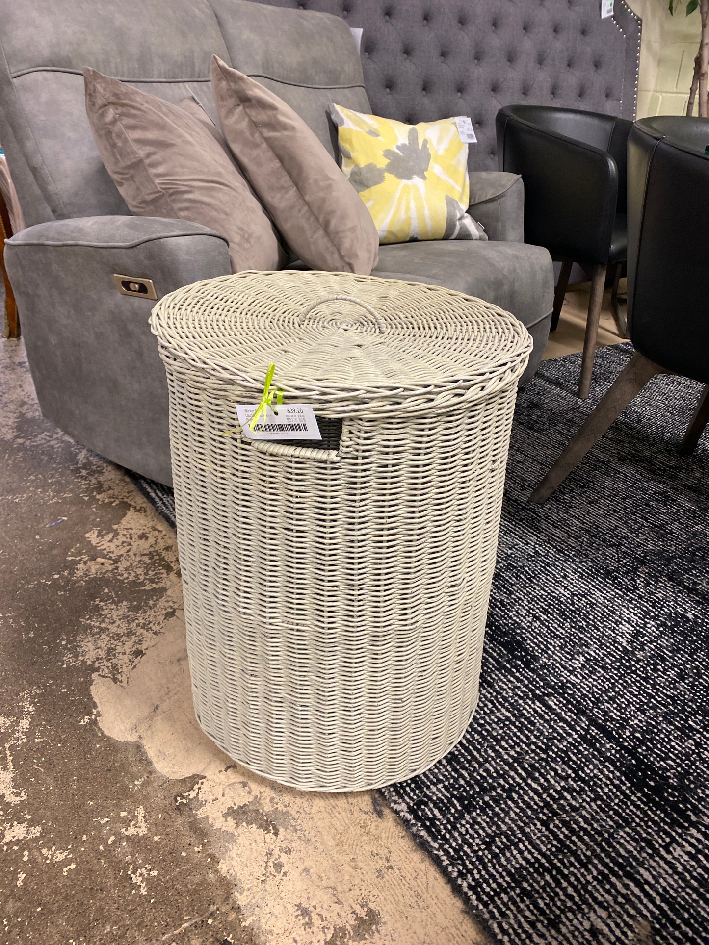 Wicker Lidded Laundry Hamper - Grey