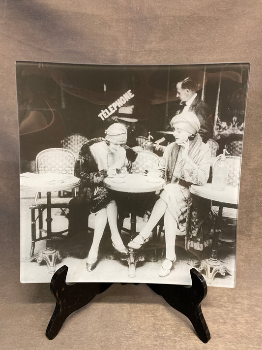 Square Glass Serving Plate Plate - Cafe Et Cigarette