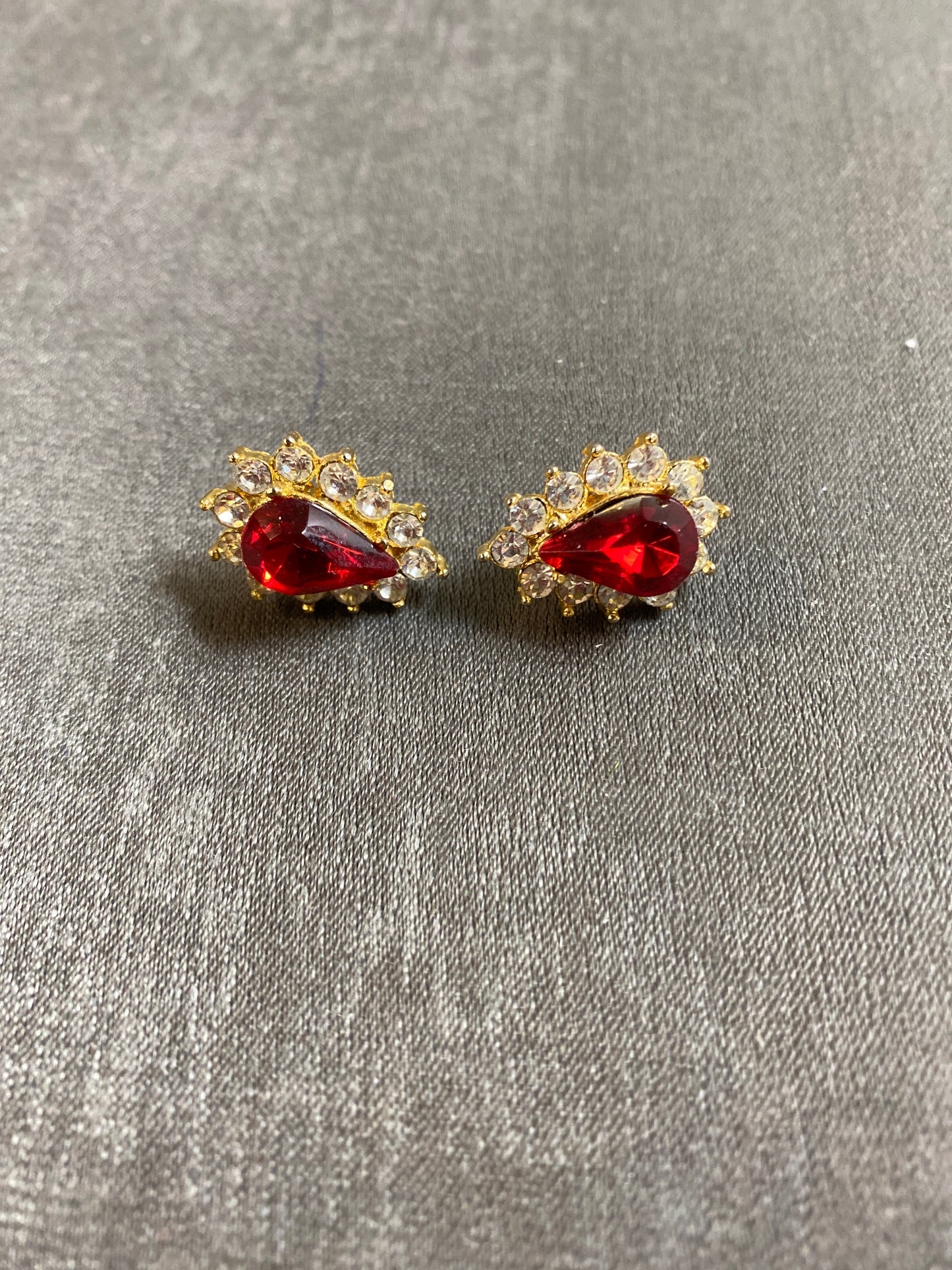 Pair Pierced Earrings - Red Crystal